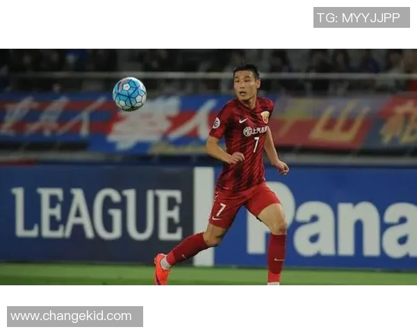 猜猜他是谁 足球明星一问一答挑战赛 猜猜他是谁 足球明星一问一答挑战赛