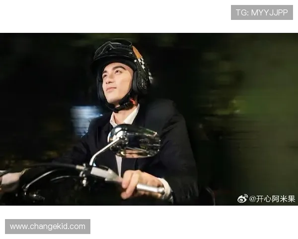 吴磊的羽毛球梦想与人生旅程深度对话探索成长与挑战的故事 吴磊的羽毛球梦想与人生旅程深度对话探索成长与挑战的故事